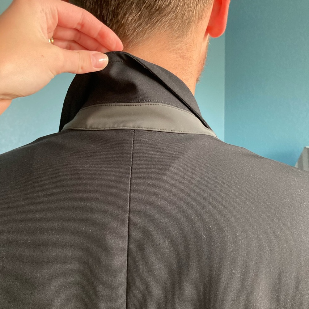 Lululemon men’s commuter blazer